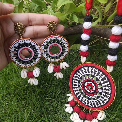 Handmade Jewellery - Handicrafts